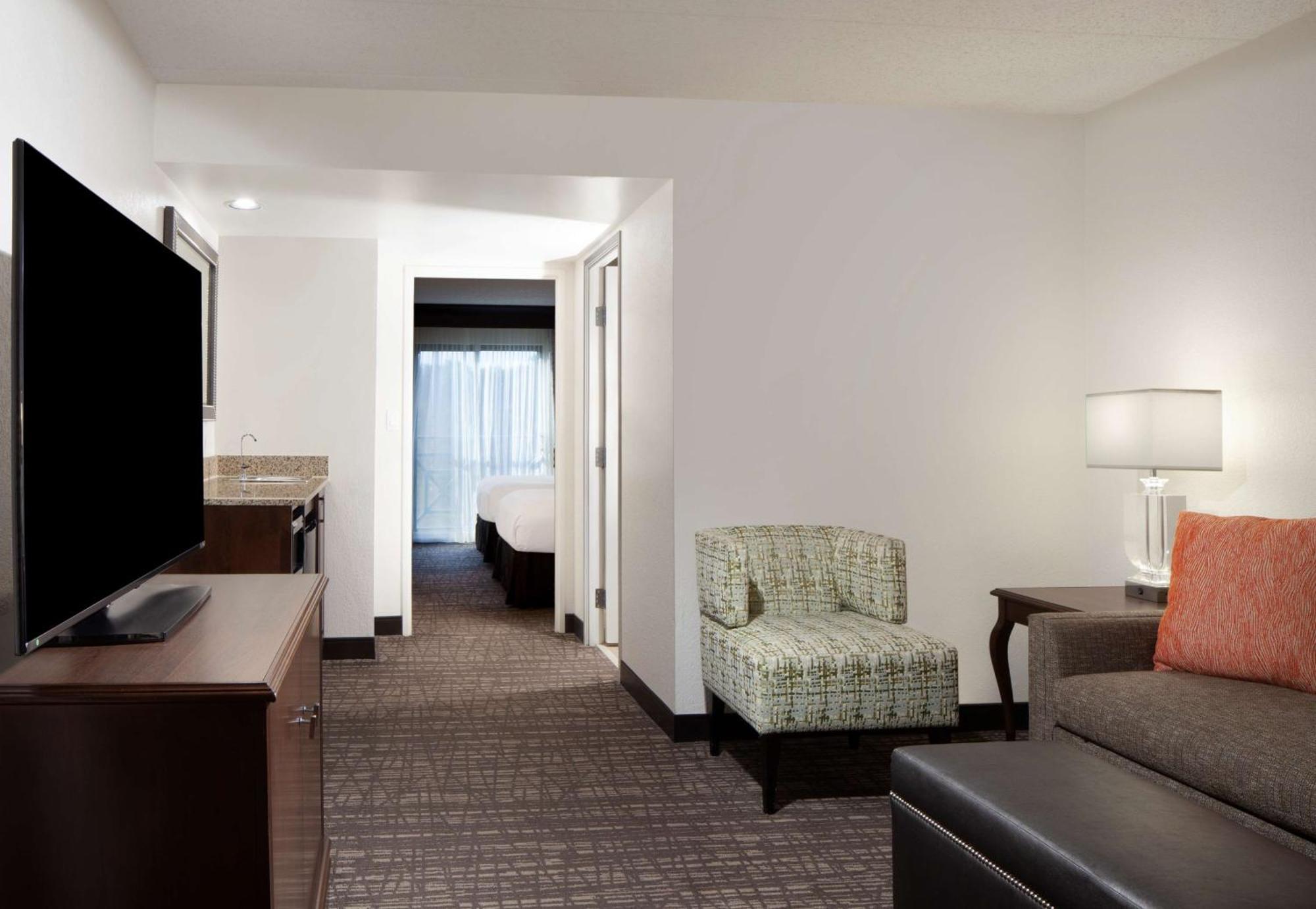 Embassy Suites By Hilton Philadelphia Airport Esterno foto