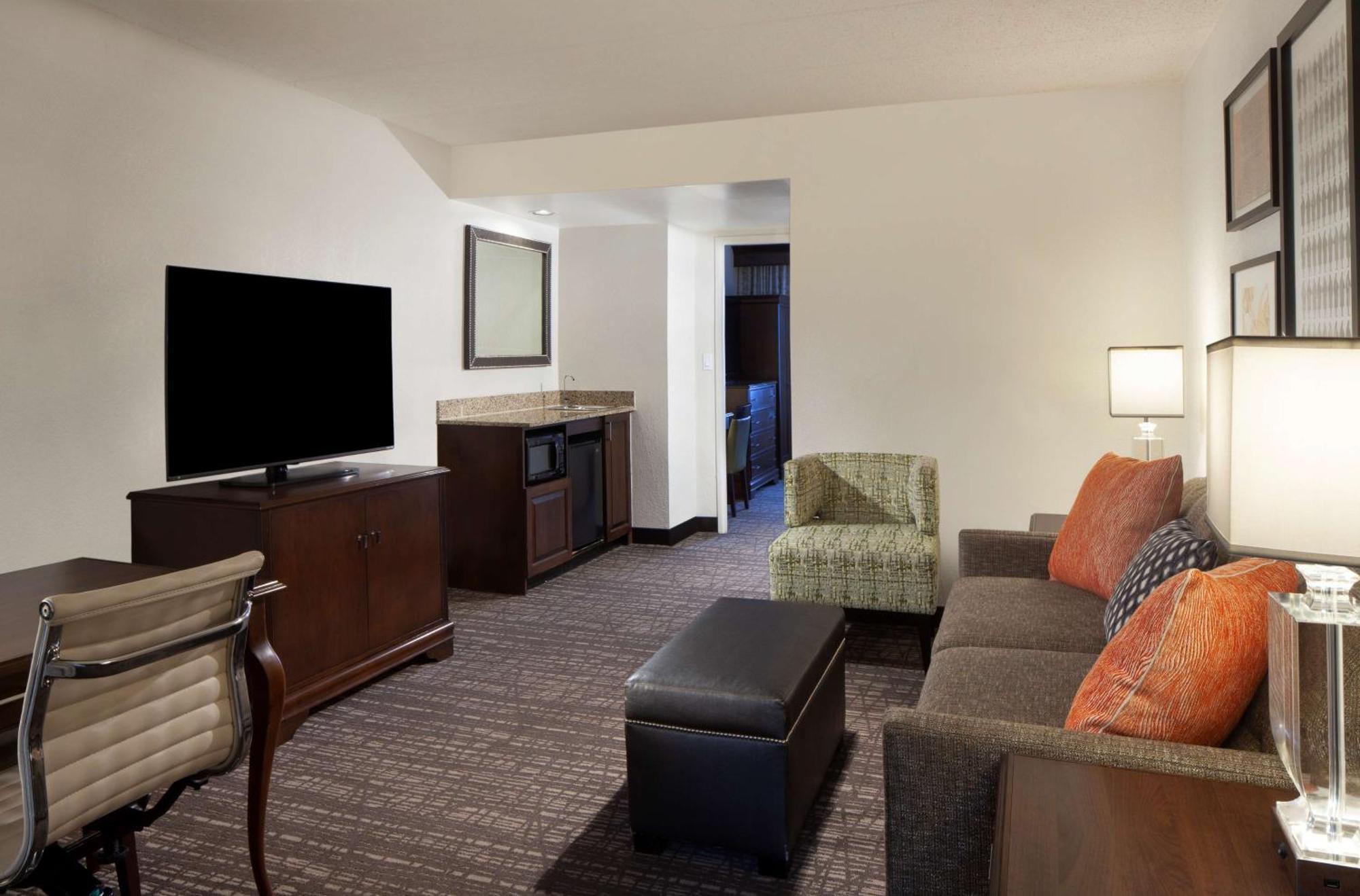 Embassy Suites By Hilton Philadelphia Airport Esterno foto
