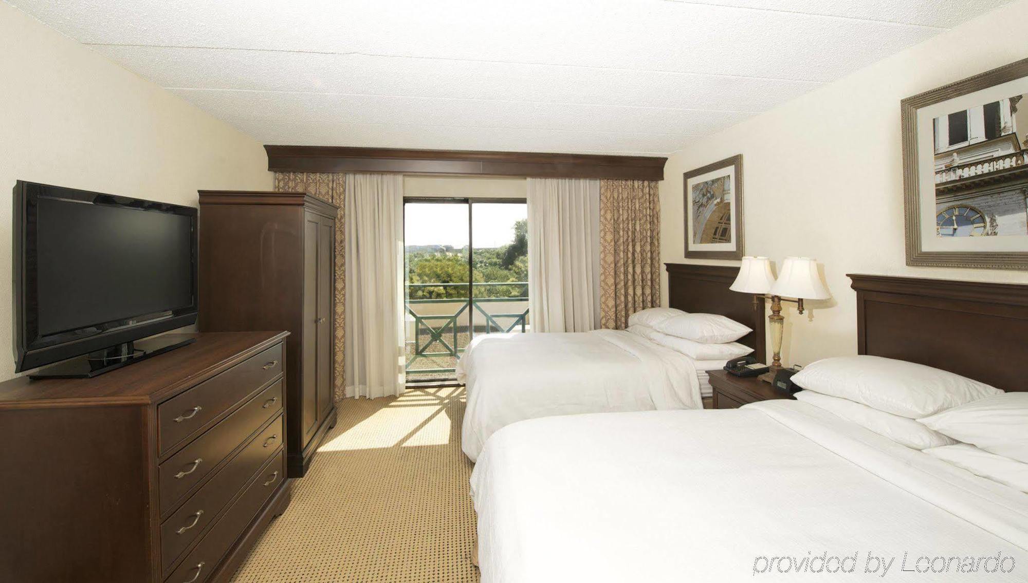 Embassy Suites By Hilton Philadelphia Airport Esterno foto